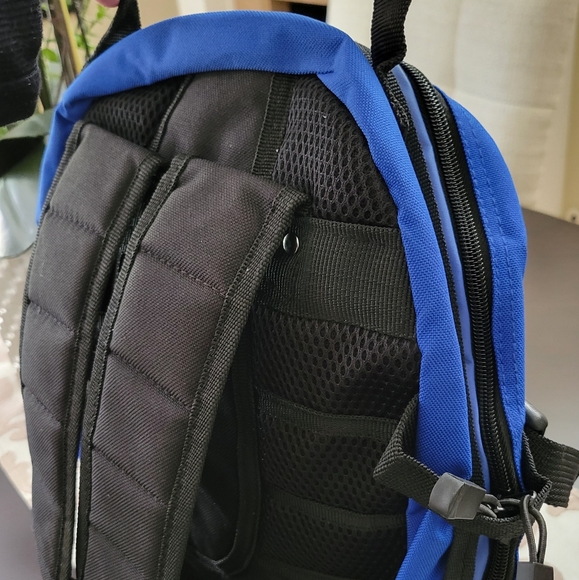 Backpack - Picture 2 of 3